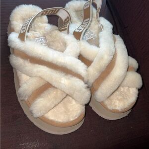 UGG Women's Cozy Cream and Tan Slippers